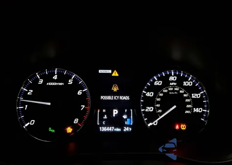 2020 Mitsubishi Outlander Se z USA, uszkodzony, nr VIN JA4AZ3A32LZ030471